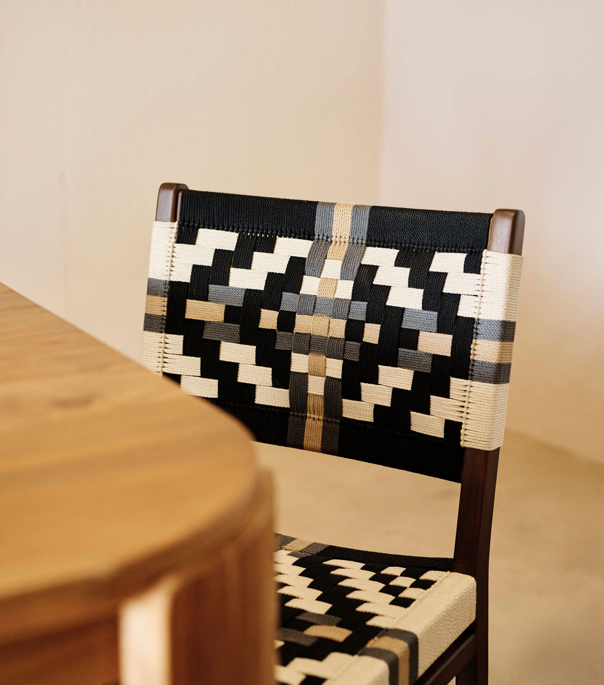 Coffee Teak / Colonial Pattern